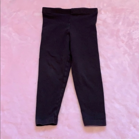 Girl’s Carter’s Outfit - Picture 4 of 5